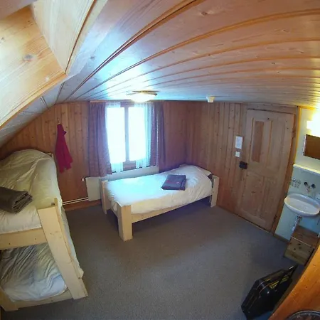 Guest house Simplon House 3*